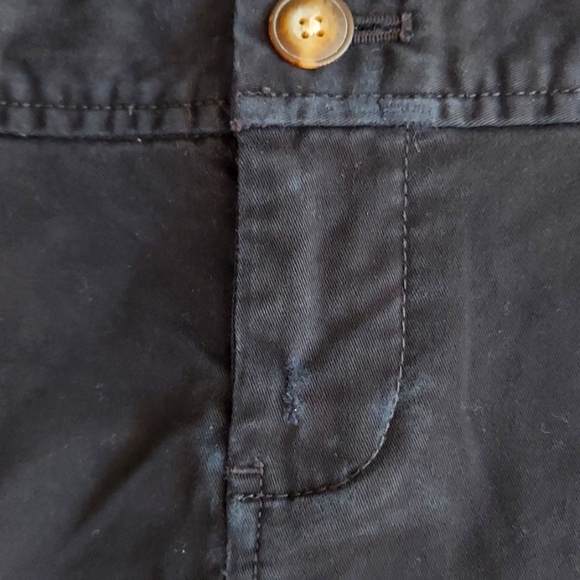 Old Navy Black Mini Skirt - Picture 2 of 9